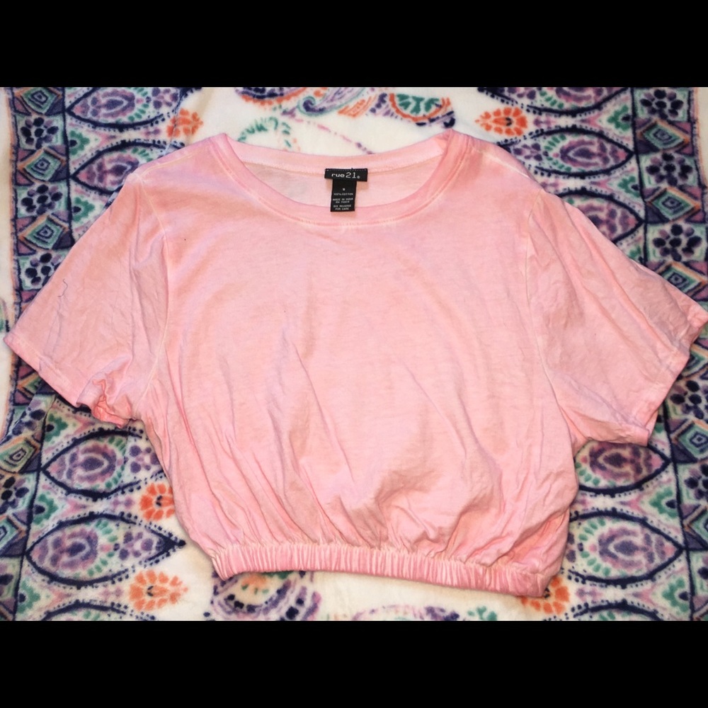 Rue 21 scrunched crop top